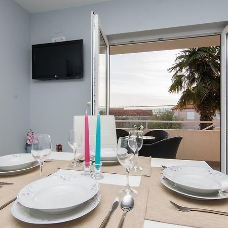 Apartments Mate Turanj Luaran gambar