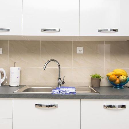 Apartments Mate Turanj Luaran gambar