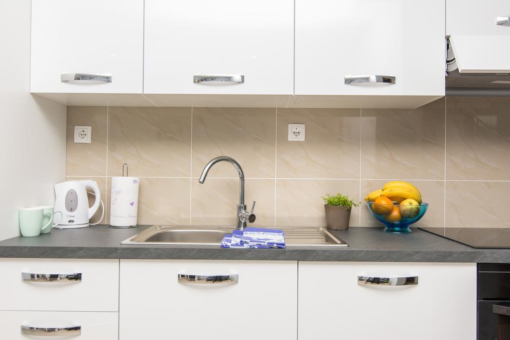 Apartments Mate Turanj Luaran gambar